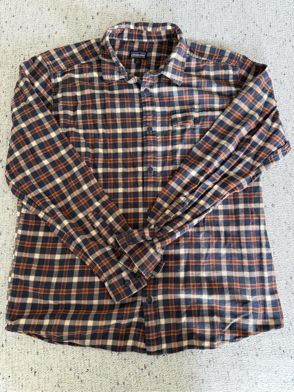 EUC Patagonia Fjord Organic Cotton Flannel Shirt - Men’s Size L